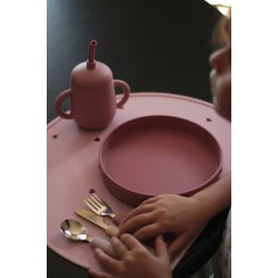 Soina - Tallerken med sugekop - Lyserd 