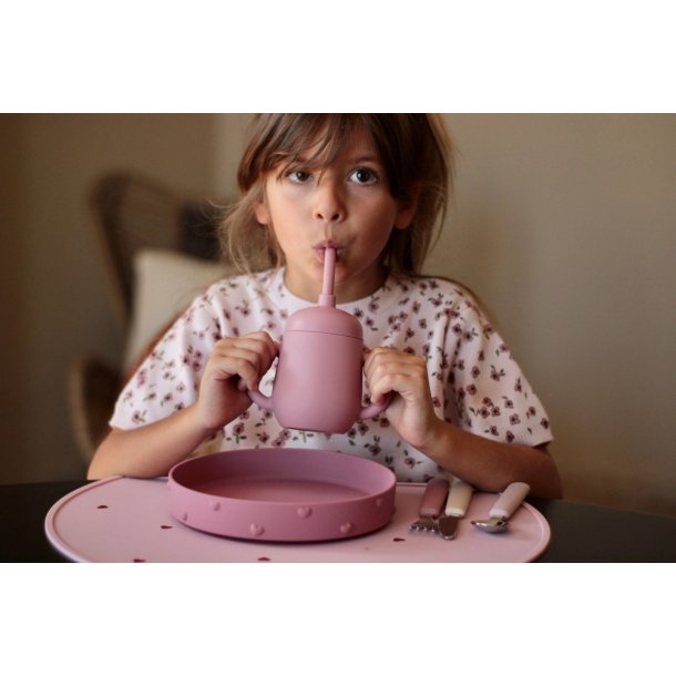Soina - Tallerken med sugekop - Lyserd 