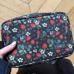 Yumbox K�letaske + K�leelement - Jordb�r Print 